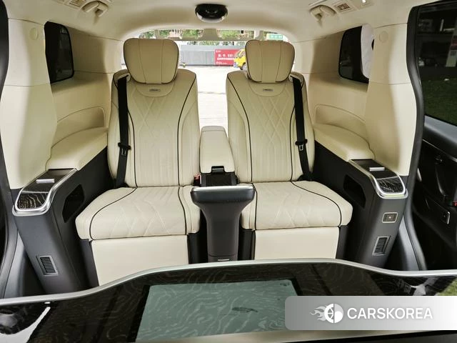 GAC Trumpchi Trumpchi M8 id 4221037 из Китая 10