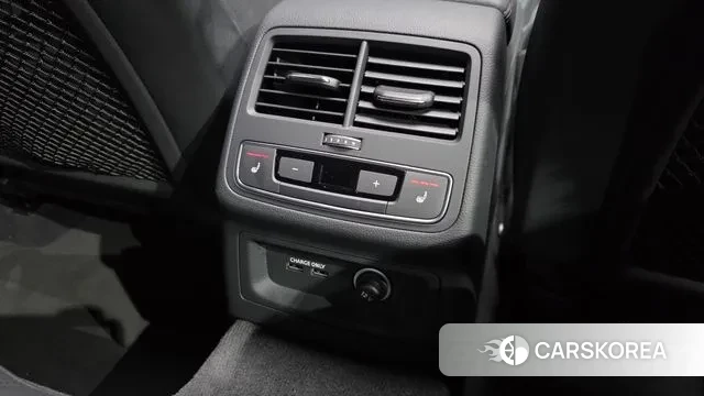 Audi A4 (B9) id 3492115 из Кореи 10