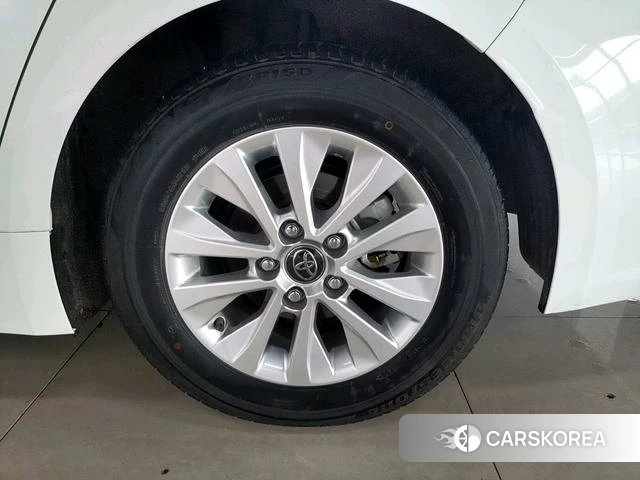 Toyota Corolla id 4235917 из Китая 10