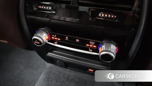 BMW 5 Series (G30) id 3523977 из Кореи 10