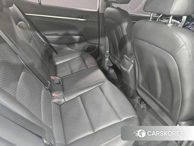 Hyundai The New Avante AD id 4232376 из Кореи 10