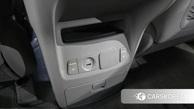 Kia The New Carnival id 4759638 из Кореи 10