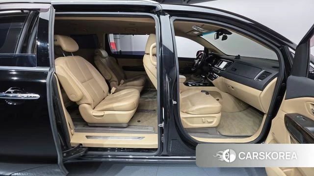 Kia The New Carnival id 3845390 из Кореи 10