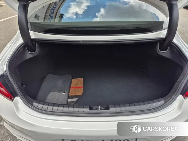 Hyundai Grandeur IG id 3050689 из Кореи 10