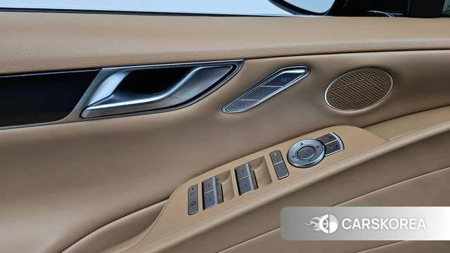 Genesis G80 (RG3) id 4201153 из Кореи 10