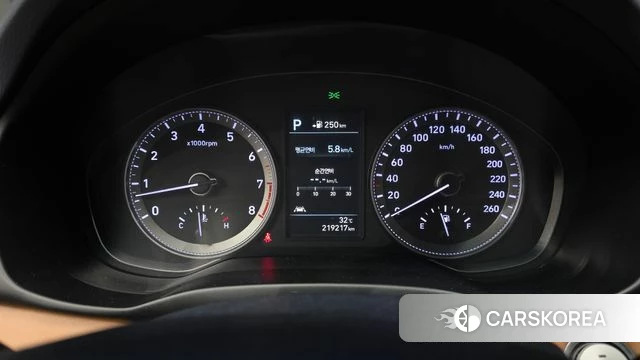 Hyundai Grandeur IG id 4459351 из Кореи 10