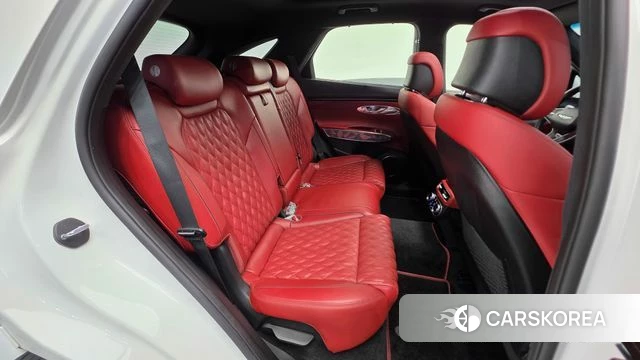 Genesis GV70 id 3839093 из Кореи 10