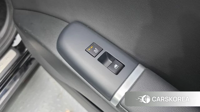 Hyundai Grandeur (GN7) id 4534062 из Кореи 10