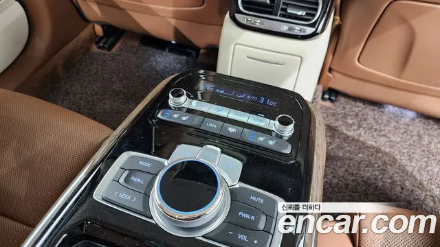 Genesis G90 id 2825420 из Кореи 10