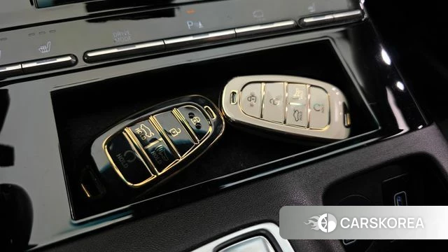 Hyundai The New Grandeur IG id 4624563 из Кореи 10