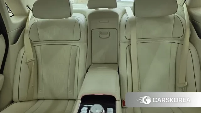 Genesis G90 (RS4) id 3512718 из Кореи 10