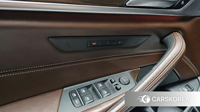 BMW 5 Series (G30) id 4305274 из Кореи 10
