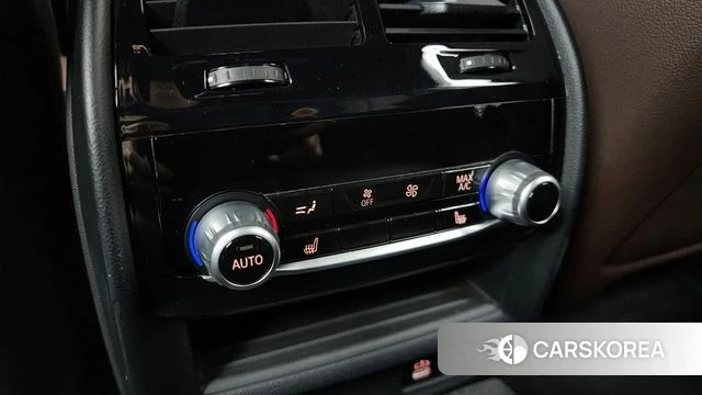 BMW 5 Series (G30) id 3844630 из Кореи 10