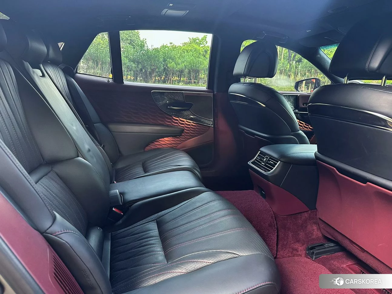 Lexus LS id 4486526 из Китая 10