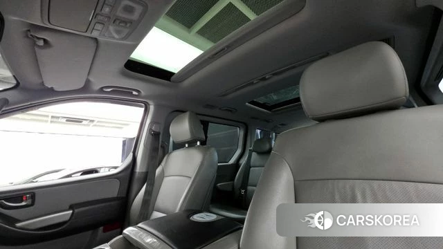 Hyundai The New Grand Starex id 3879747 из Кореи 10