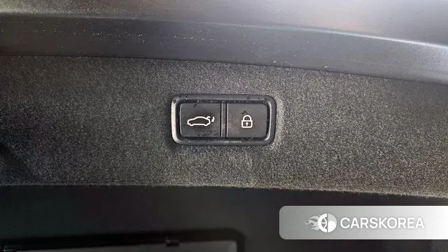 Genesis G90 id 3607730 из Кореи 10