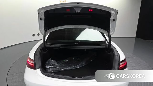 Mercedes-Benz E-Class W213 id 4293646 из Кореи 10