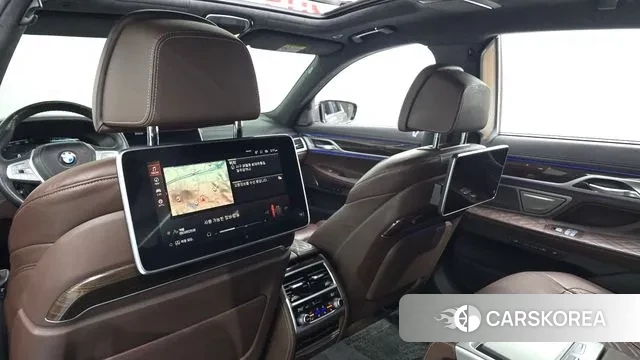 BMW 7 Series (G11) id 3777975 из Кореи 10