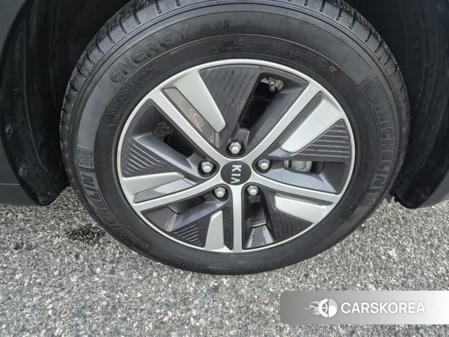 Kia The New Niro id 3428508 из Кореи 10