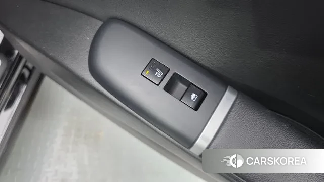 Hyundai Grandeur (GN7) id 3502786 из Кореи 10