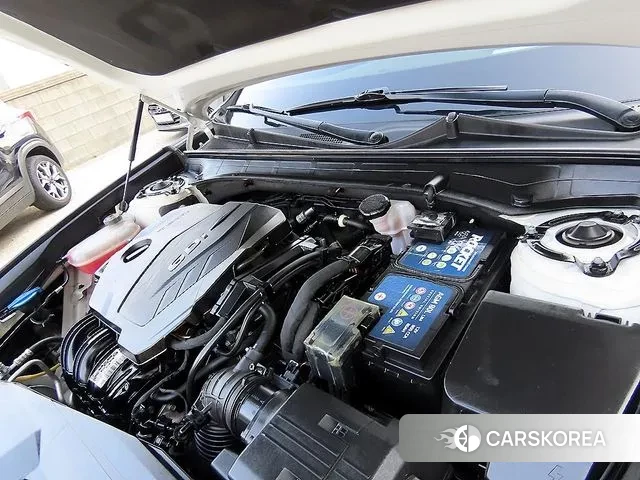 Hyundai Grandeur (GN7) id 3615145 из Кореи 10