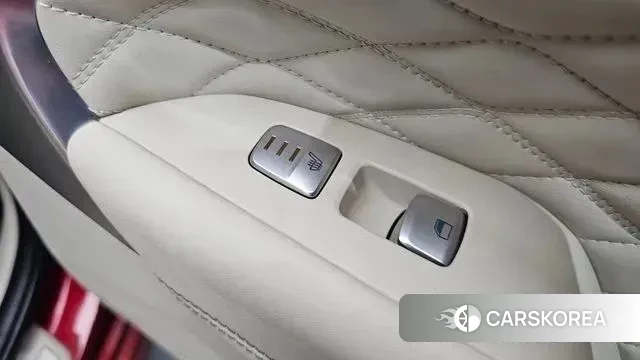 Genesis G70 id 3718577 из Кореи 10