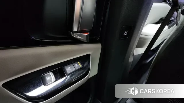 Kia Carnival 4th generation id 3396077 из Кореи 10