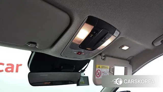 Kia Di Ol Nu Niro id 3721705 из Кореи 10