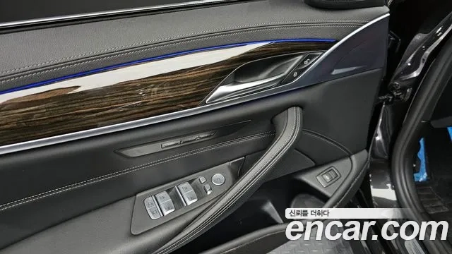 BMW 5 Series (G30) id 2949780 из Кореи 10