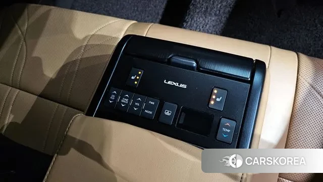 Lexus ES300h 7th generation id 3106418 из Кореи 10