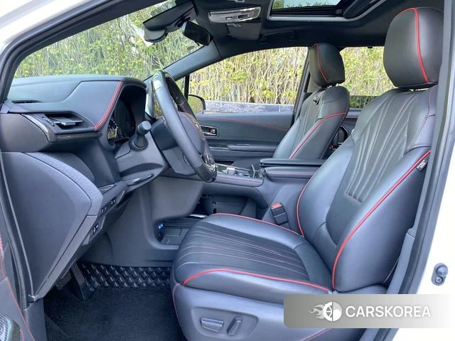 Toyota Saina id 4276945 из Китая 10