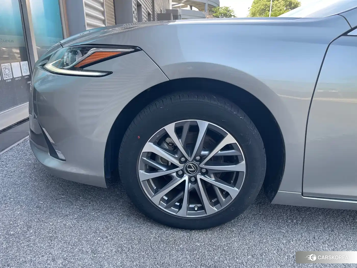 Lexus ES id 4583676 из Китая 10