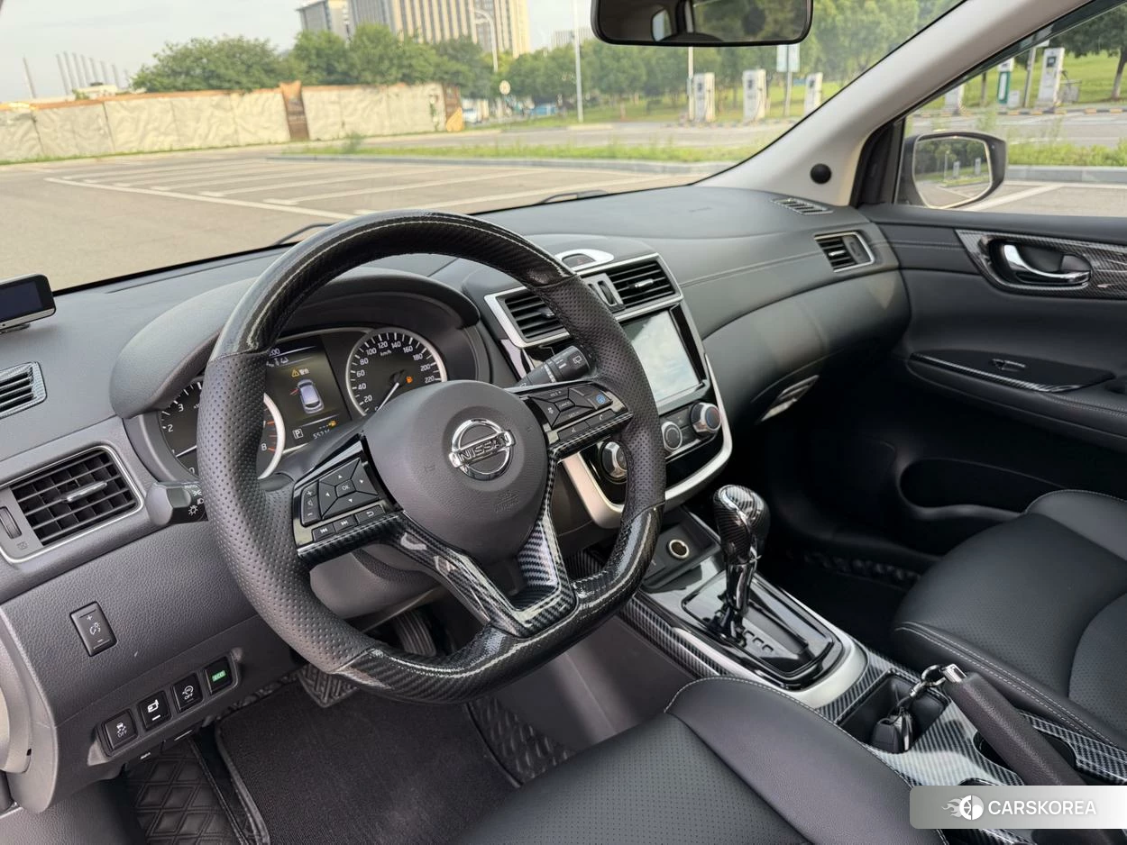 Nissan Tiida id 4510632 из Китая 10