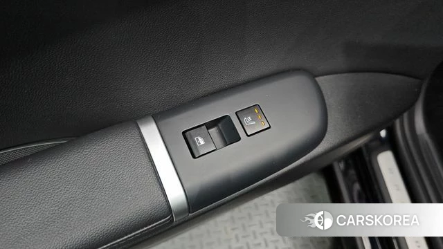 Hyundai Grandeur (GN7) id 3953494 из Кореи 10