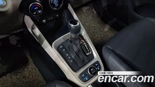 Hyundai Venue id 2639357 из Кореи 10