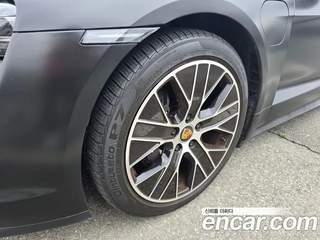 Porsche Taycan id 2910755 из Кореи 10