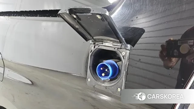 Hyundai The New Grand Starex id 3034254 из Кореи 10