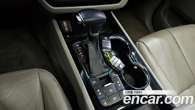 Kia The New Carnival id 2548482 из Кореи 10