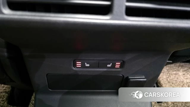 Land Rover Range Rover Velar id 3839519 из Кореи 10