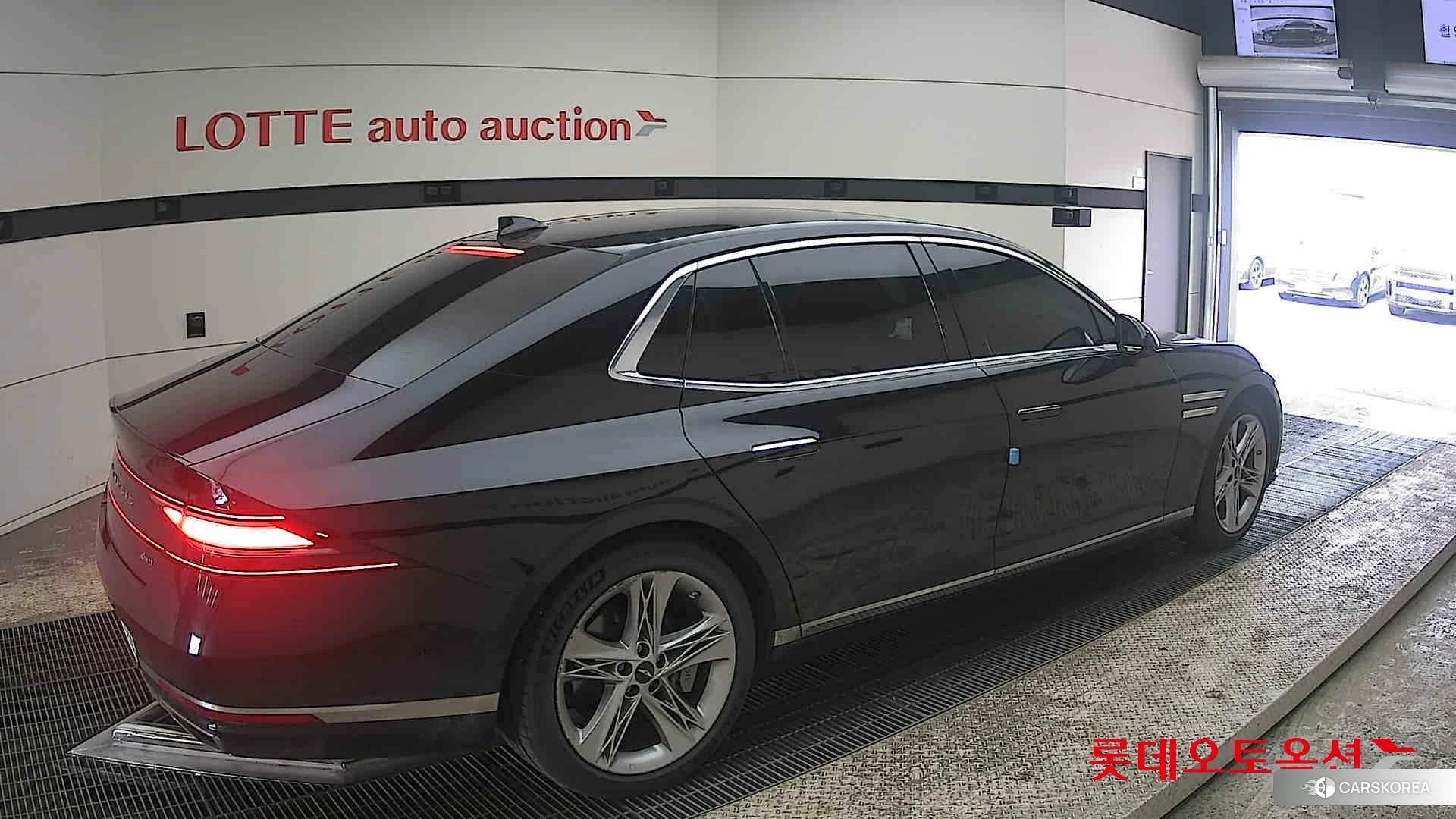 Hyundai G90 id 3888329 из Кореи 10