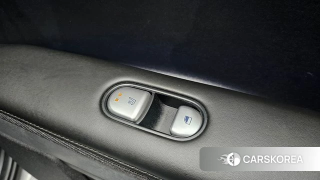 Hyundai Ionic 5 id 3851824 из Кореи 10