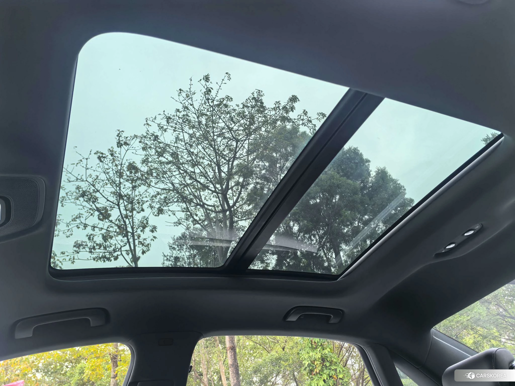 Audi A4L id 4440851 из Китая 10