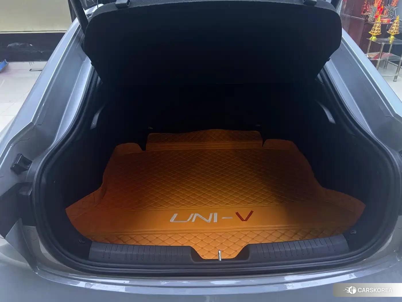 Chang'an Changan UNI-V id 4515570 из Китая 10