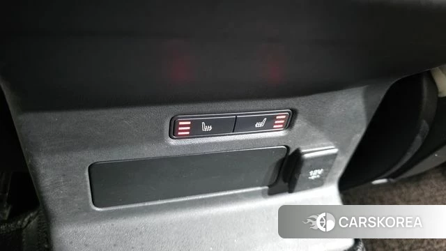 Land Rover Range Rover Velar id 4345516 из Кореи 10