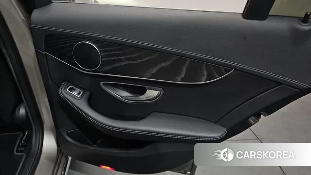 Mercedes-Benz C-Class W205 id 3760768 из Кореи 10