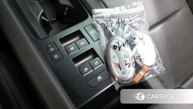 Hyundai Ionic 6 id 4330120 из Кореи 10