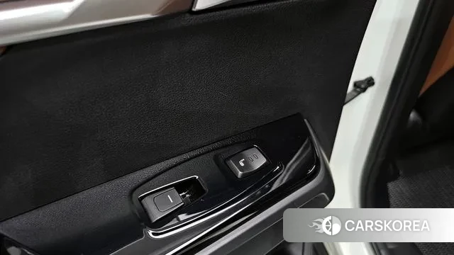 Ssangyong Torres id 3237015 из Кореи 10