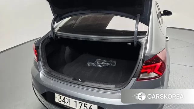 Hyundai The New Avante AD id 3742437 из Кореи 10