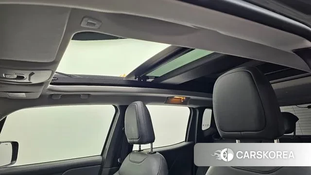 Jeep Renegade id 3659631 из Кореи 10