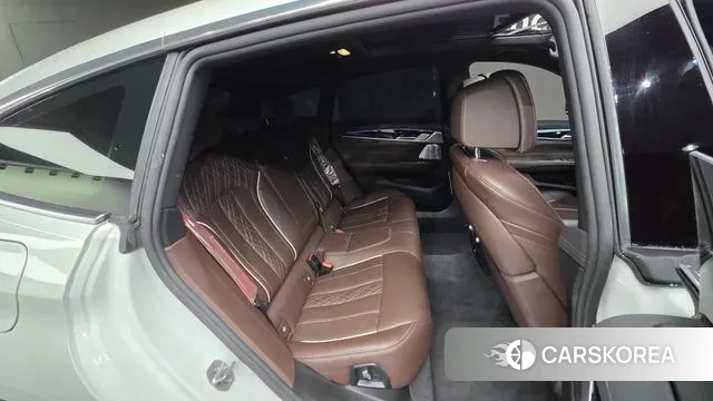 BMW 6 Series GT (G32) id 3027543 из Кореи 10